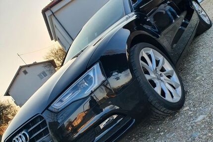 Audi A5 222.000 km 11.790 &euro; Edling 83533