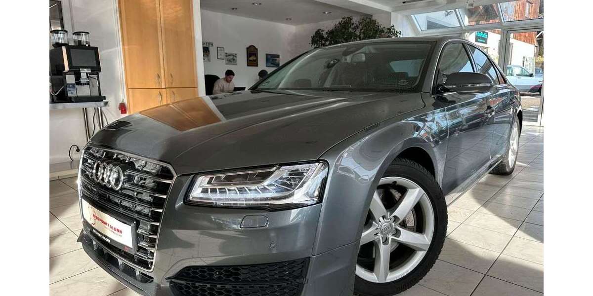 Audi A8 153.609 km 24.900 &euro; Glonn 85625