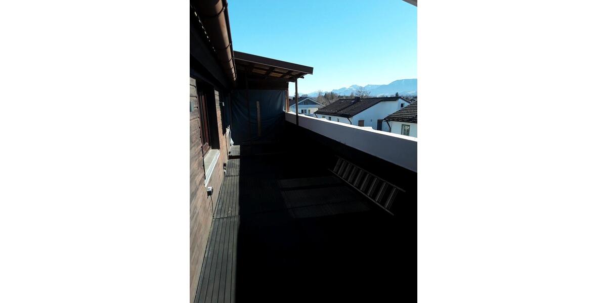 Dachgeschoßwohnung Rosenheim Aising - 2 Zimmer, 90 m&sup2;, 1.231&euro; | Angebot:25257479