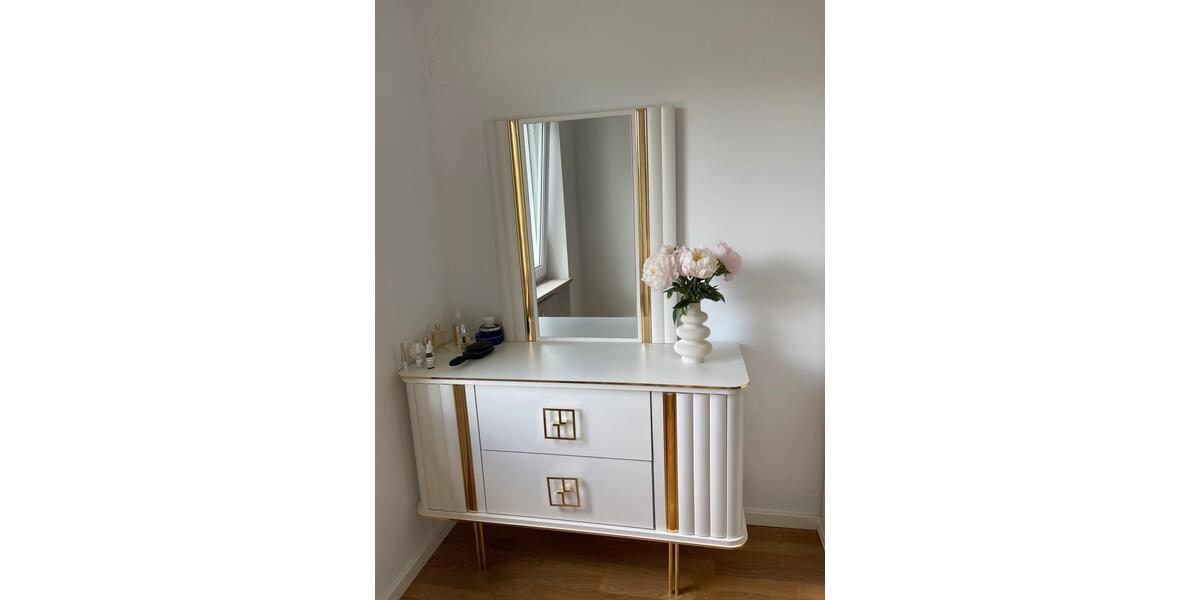 Etagenwohnung Grafing bei München - 3 Zimmer, 65 m&sup2;, 1.600&euro; | Angebot:26699676