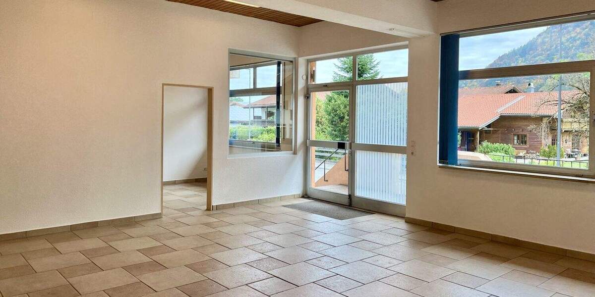 Gewerbeobjekt Marquartstein - 2 Zimmer, 199.900&euro; | Angebot:25734867