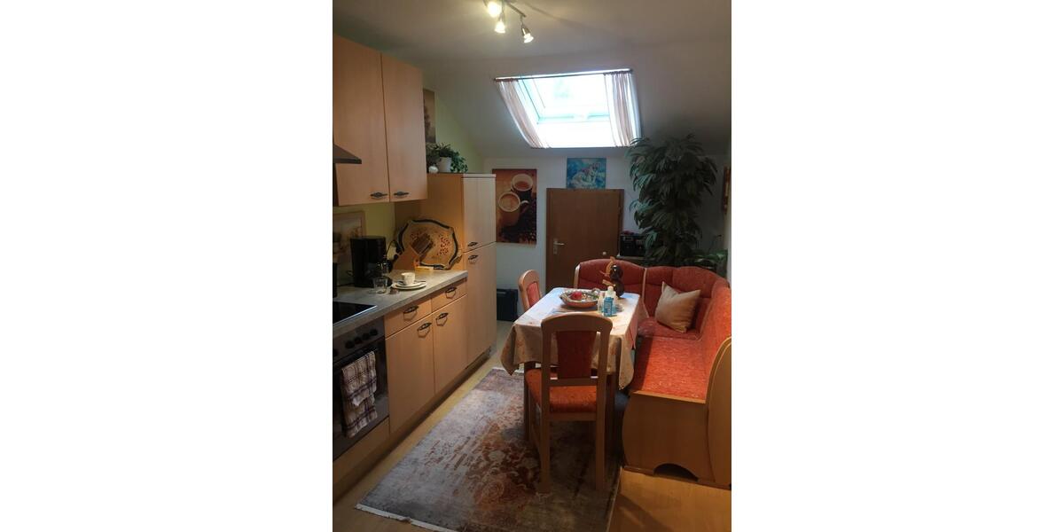 Dachgeschoßwohnung Kolbermoor - 2 Zimmer, 54 m&sup2;, 255.000&euro; | Angebot:25963275