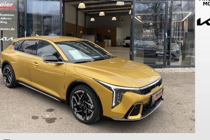 Kia K4 2.000 km 31.700 &euro; Bad Aibling 83043