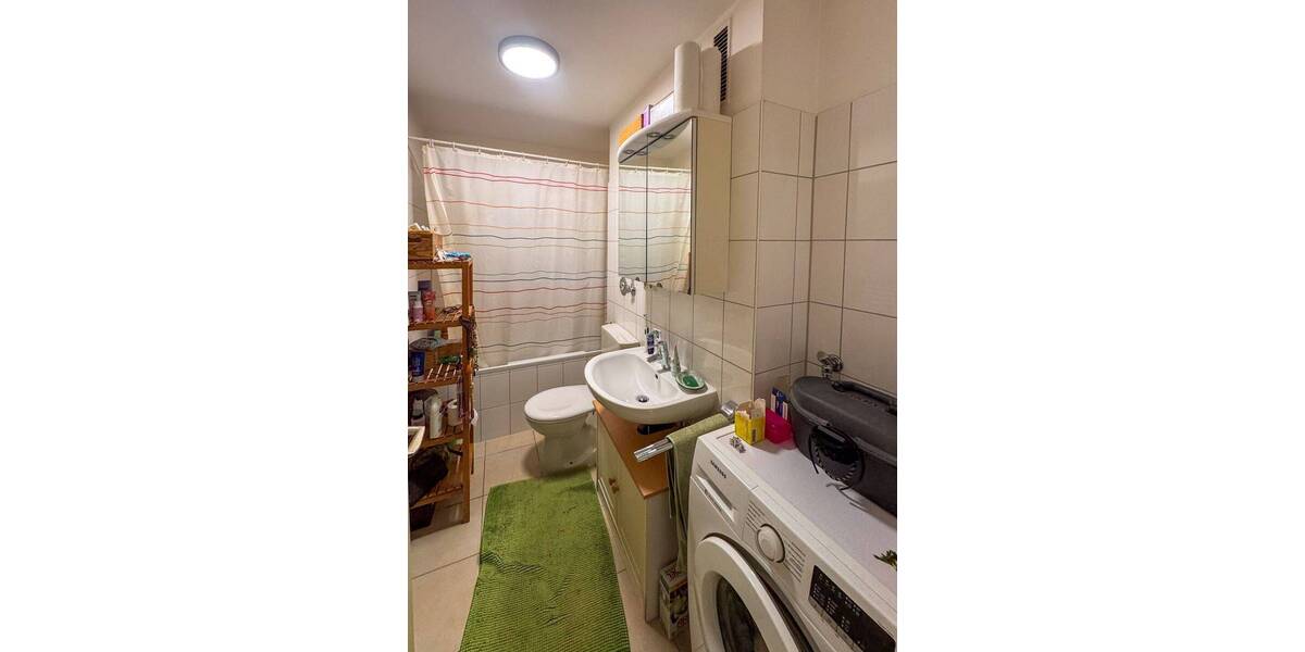 Etagenwohnung Rosenheim Innenstadt - 1 Zimmer, 51 m&sup2;, 210.000&euro; | Angebot:25929274