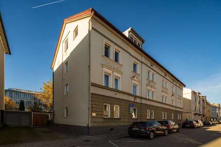 Haus Rosenheim Innenstadt - 19 Zimmer, 360 m&sup2;, 1.250.000&euro; | Angebot:25234918