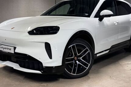 Porsche Cayenne 9.900 km 124.790 &euro; Raubling 83064