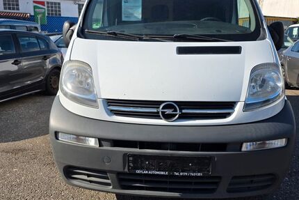 Opel Vivaro 210.495 km 4.390 &euro; Rosenheim 83026