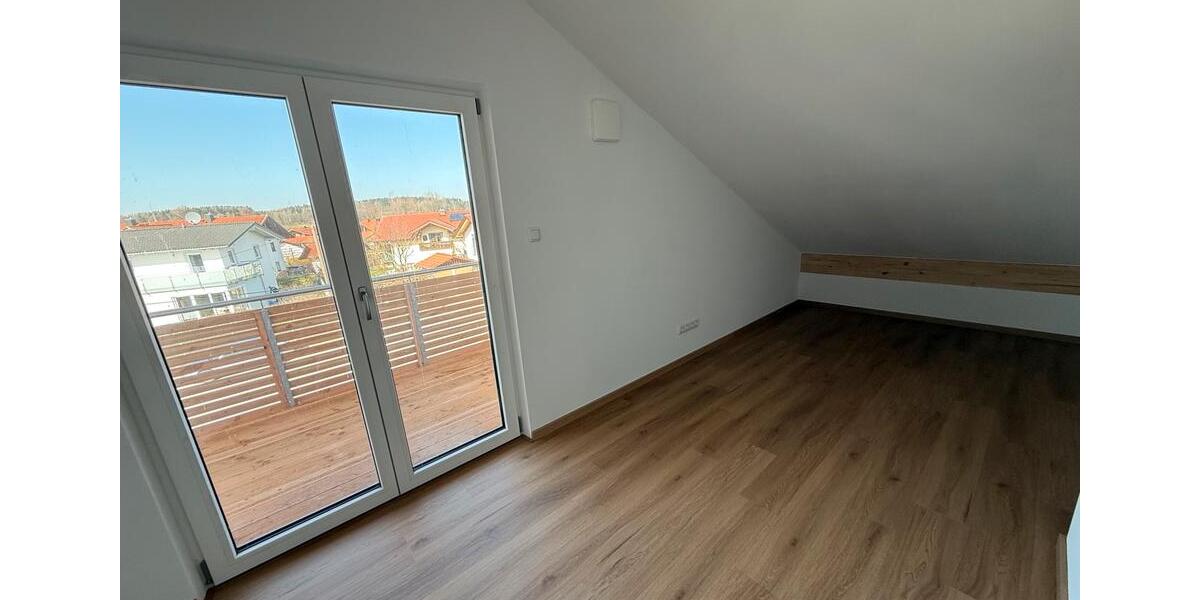 Dachgeschoßwohnung Aßling - 2.5 Zimmer, 55 m&sup2;, 1.081&euro; | Angebot:25402254