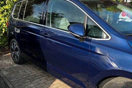 VW Touran 53.950 km 26.950 &euro; Kolbermoor 83059