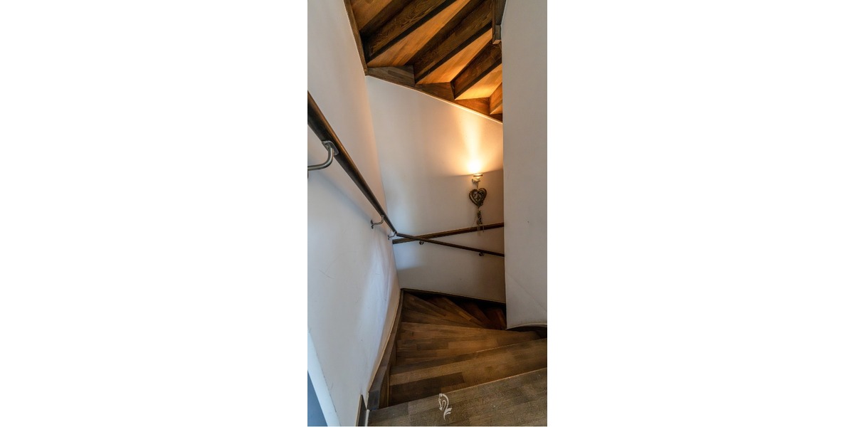 Modernes Architektenhaus mit A+ Energieeffizienz und großzügigem Raumangebot in ruhiger Lage - Einfamilienhaus Ebersberg | Angebot:25705561