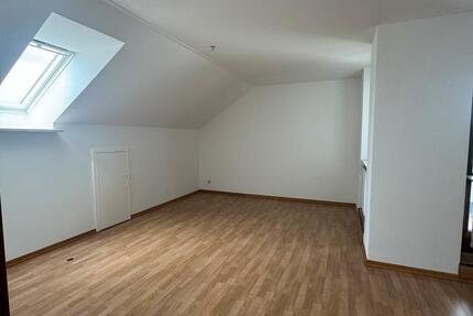 Wohnung Rosenheim Innenstadt - 2 Zimmer, 74 m&sup2;, 1.320&euro; | Angebot:26592815