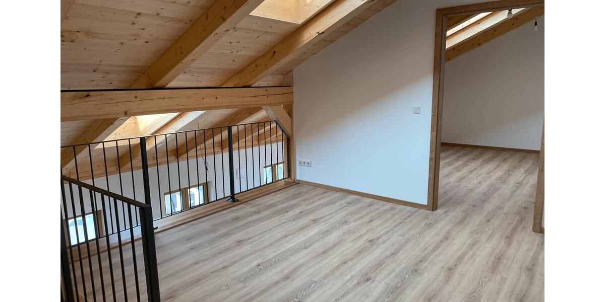 Etagenwohnung Aßling - 2 Zimmer, 84 m&sup2;, 1.150&euro; | Angebot:25943056