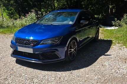 Seat Leon 160.000 km 15.000 &euro; Hausham 83734