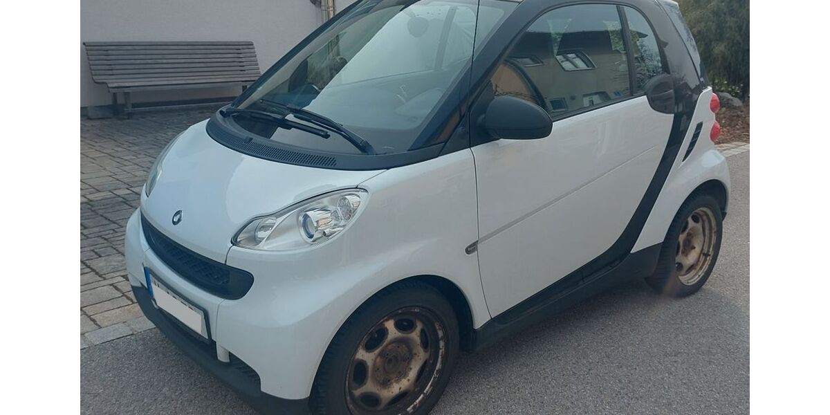 Smart ForTwo 169.000 km 3.200 &euro; München 81369