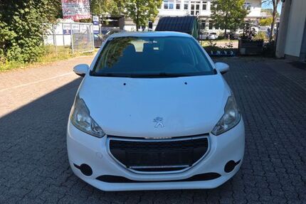 Peugeot 208 260.000 km 2.200 &euro; Rosenheim 83026