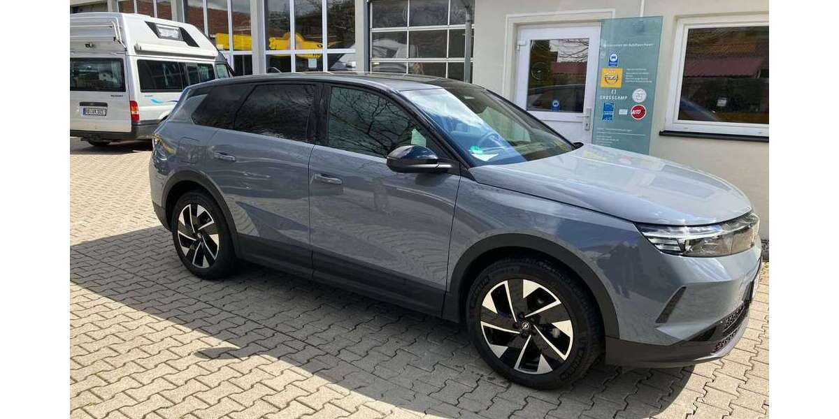 Opel Grandland X 17.000 km 29.900 &euro; Schnaitsee 83530