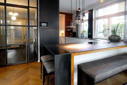 Haus Prien am Chiemsee - 5 Zimmer, 181 m&sup2;, 2.240.000&euro; | Angebot:25052908