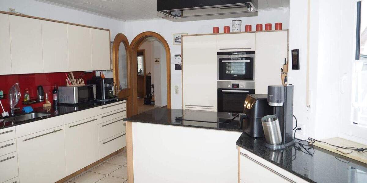 Mehrfamilienhaus, Wohnhaus Kolbermoor - 8 Zimmer, 240 m&sup2;, 990.000&euro; | Angebot:25797372