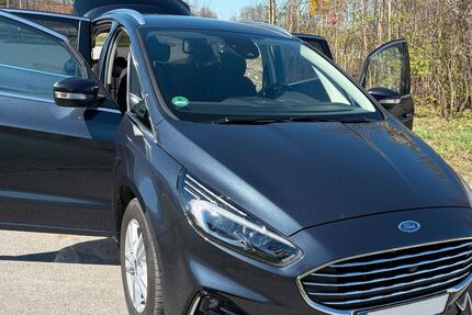 Ford S-Max 49.500 km 21.950 &euro; Brannenburg 83098