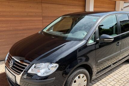 VW Touran 247.000 km 1.999 &euro; Miesbach 83714