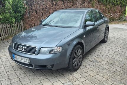 Audi A4 180.000 km 2.000 &euro; Grassau 83224