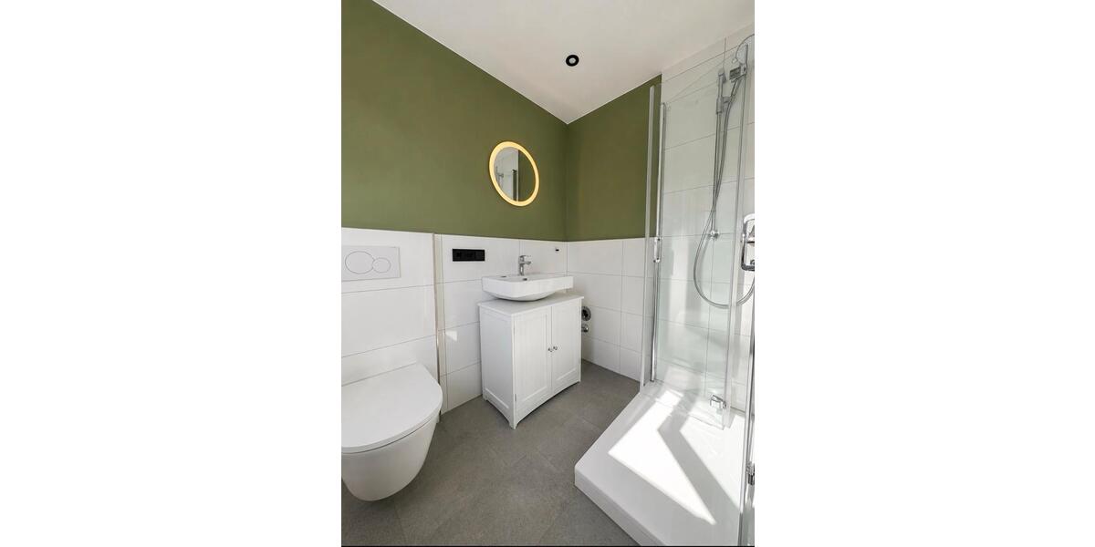 Maisonettenwohnung Rosenheim Aising - 6.5 Zimmer, 147 m&sup2;, 2.300&euro; | Angebot:26537134