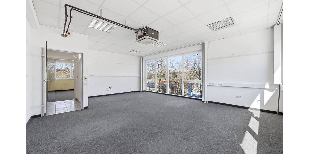 Gewerbeobjekt Ebersberg - 7.900&euro; | Angebot:26105410