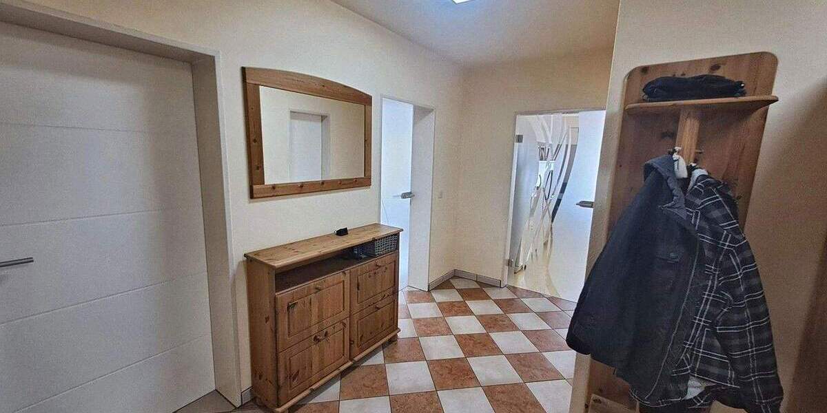 Etagenwohnung Rosenheim Aising - 4 Zimmer, 129 m&sup2;, 659.000&euro; | Angebot:25799504