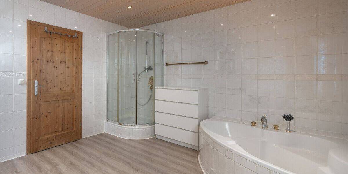 Doppelhaushälfte Stephanskirchen Eitzing - 6 Zimmer, 229 m&sup2;, 749.000&euro; | Angebot:26875275
