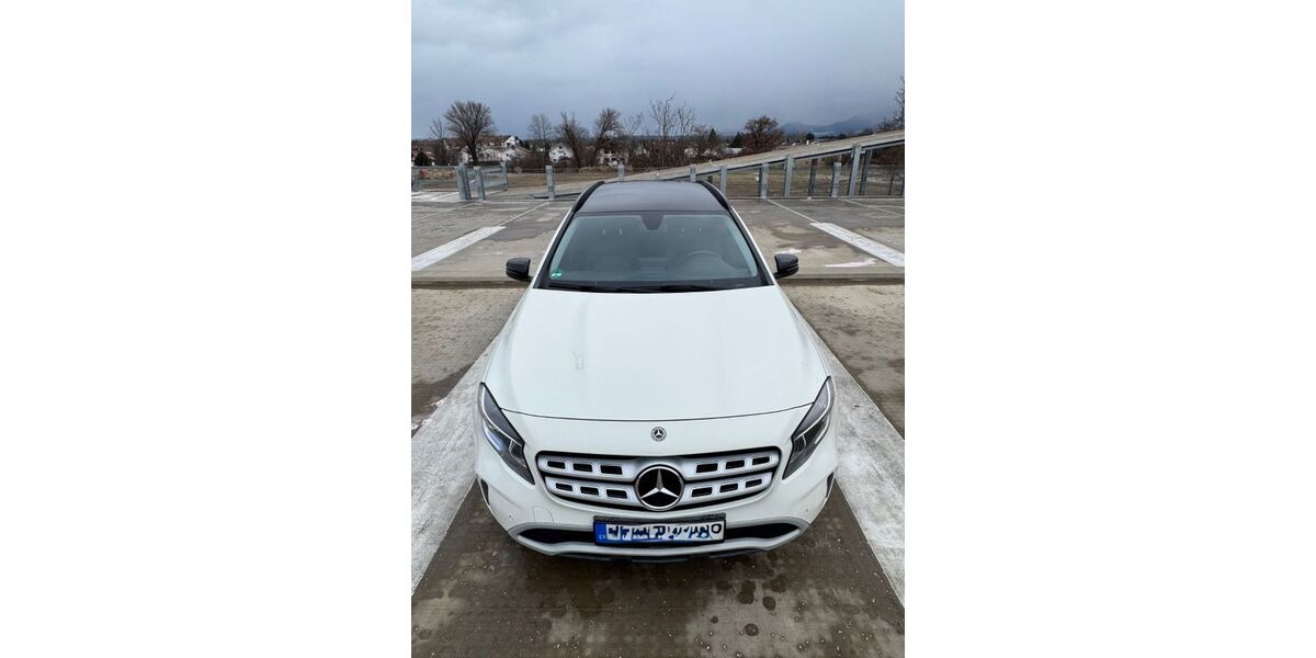 Mercedes-Benz GLA 200 131.000 km 16.900 &euro; Kolbermoor 83059