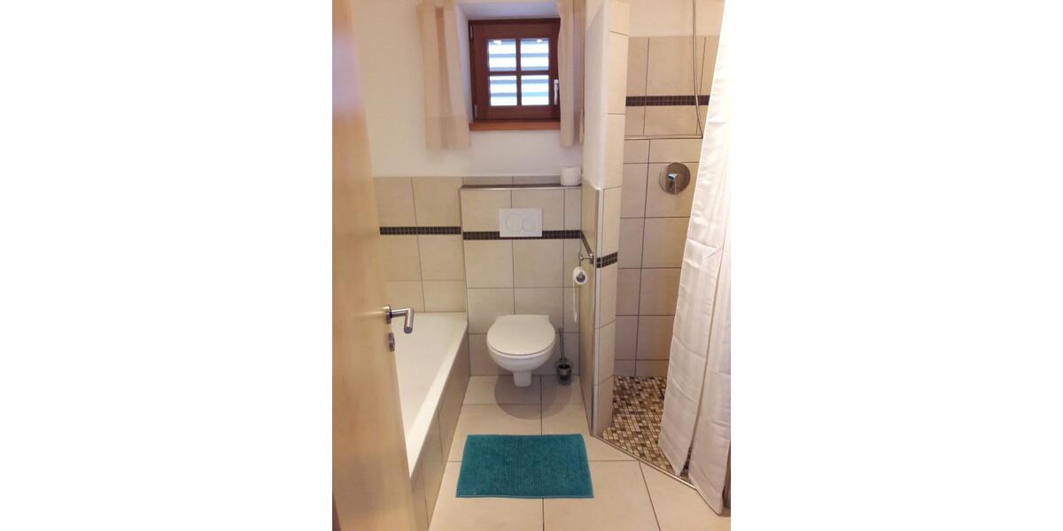 Erdgeschoßwohnung Aßling - 2.5 Zimmer, 70 m&sup2;, 1.500&euro; | Angebot:26221408
