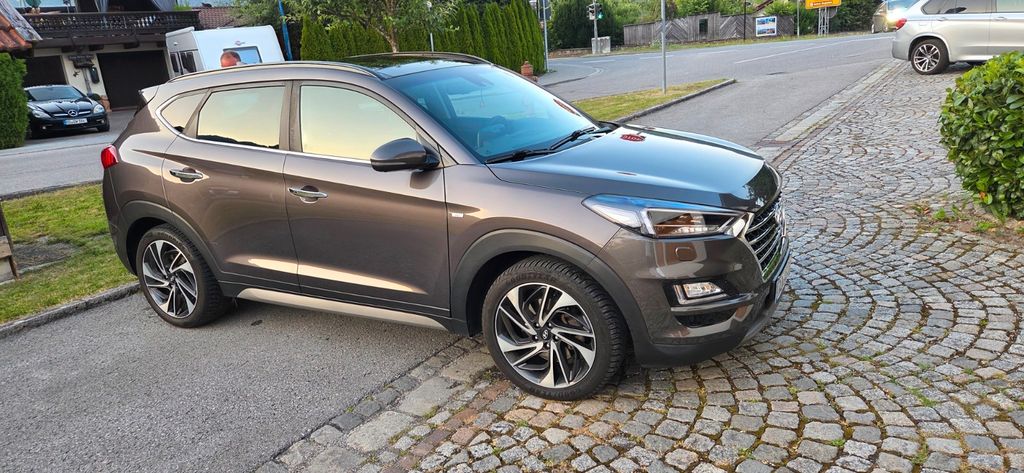 Hyundai TUCSON 198.160 km 16.399 &euro; Oberaudorf 83080