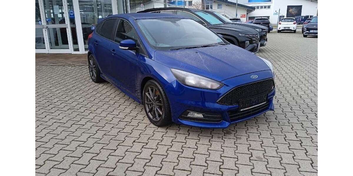 Ford Focus 89.000 km 15.590 &euro; Wasserburg 83512