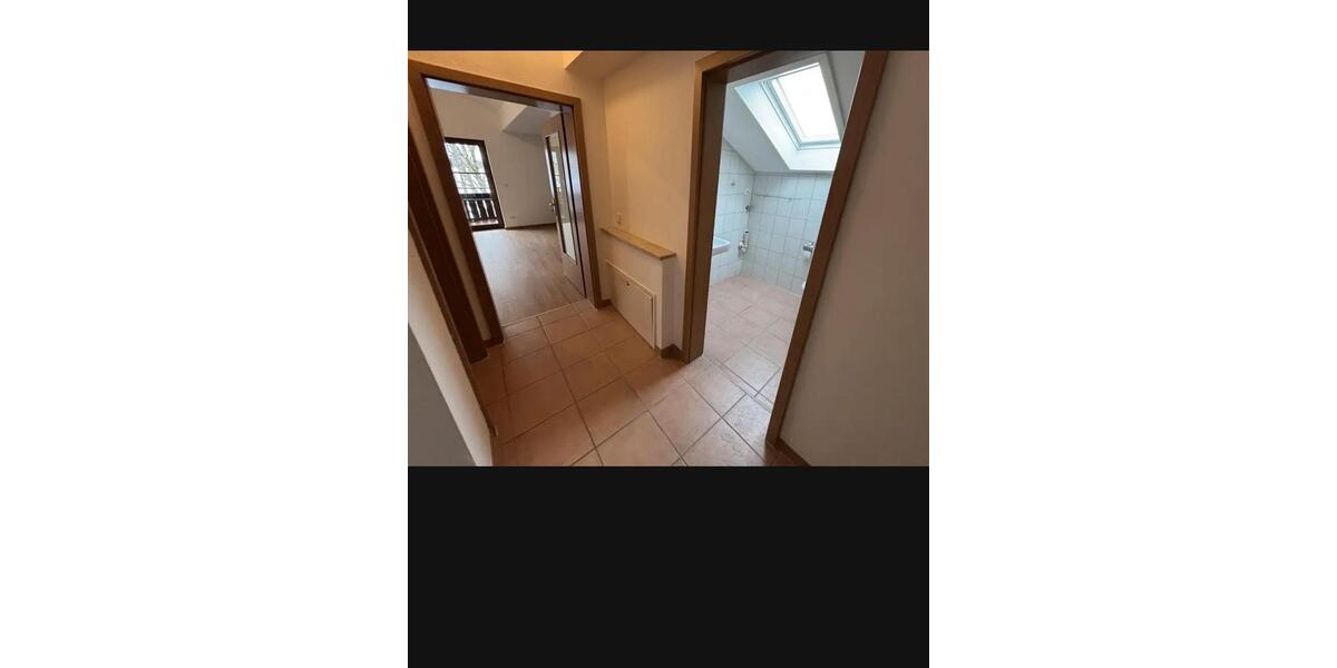 Dachgeschoßwohnung Bad Aibling - 2 Zimmer, 70 m&sup2;, 1.000&euro; | Angebot:25874417