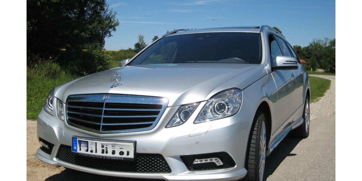 Mercedes-Benz E 500 22.000 km 31.900 &euro; Seeon 83370
