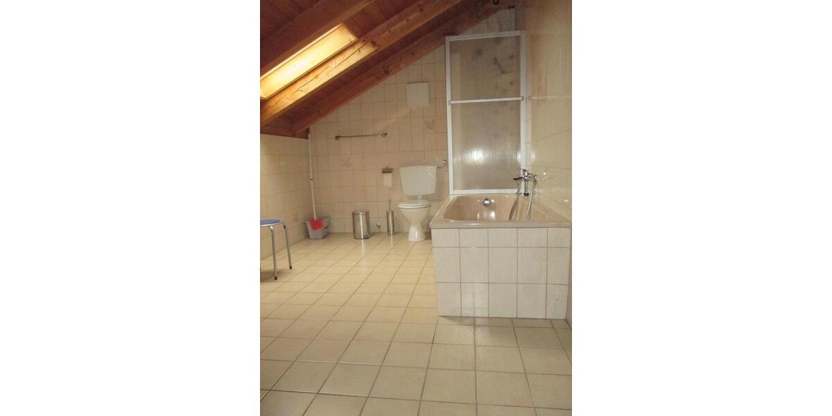 Doppelhaushälfte Bernau am Chiemsee - 6 Zimmer, 202 m&sup2;, 890.000&euro; | Angebot:27003508