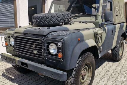 Land Rover Defender 200.193 km 17.850 &euro; Rosenheim 83024