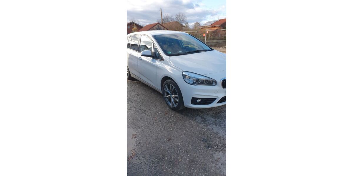 BMW 220 Gran Tourer 122.500 km 14.999 &euro; Bruckmühl 83052