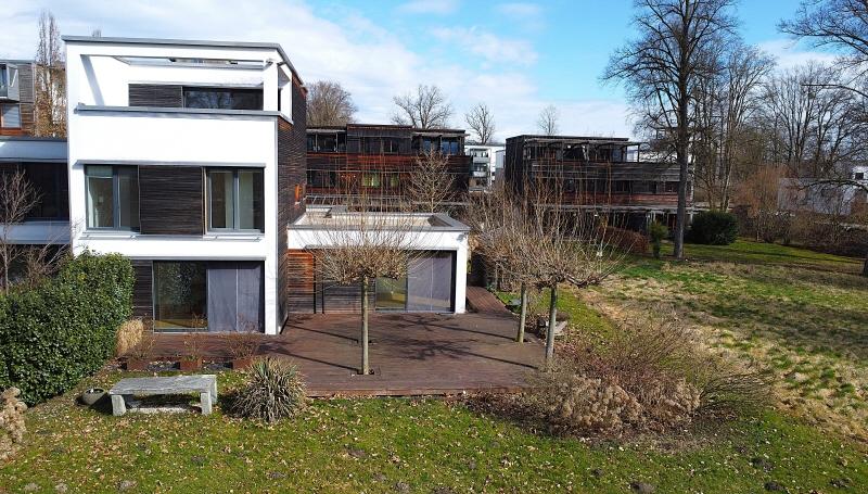 Doppelhaushälfte Bad Aibling - 4 Zimmer, 209 m&sup2;, 3.100&euro; | Angebot:25781750