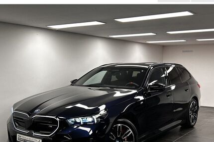 BMW i5 10.000 km 85.450 &euro; Rosenheim 83026