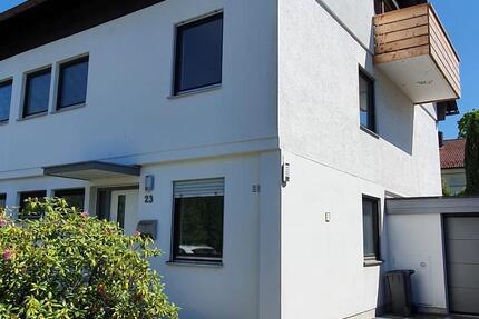 Haus Rosenheim Aising - 5 Zimmer, 145 m&sup2;, 2.100&euro; | Angebot:27613222