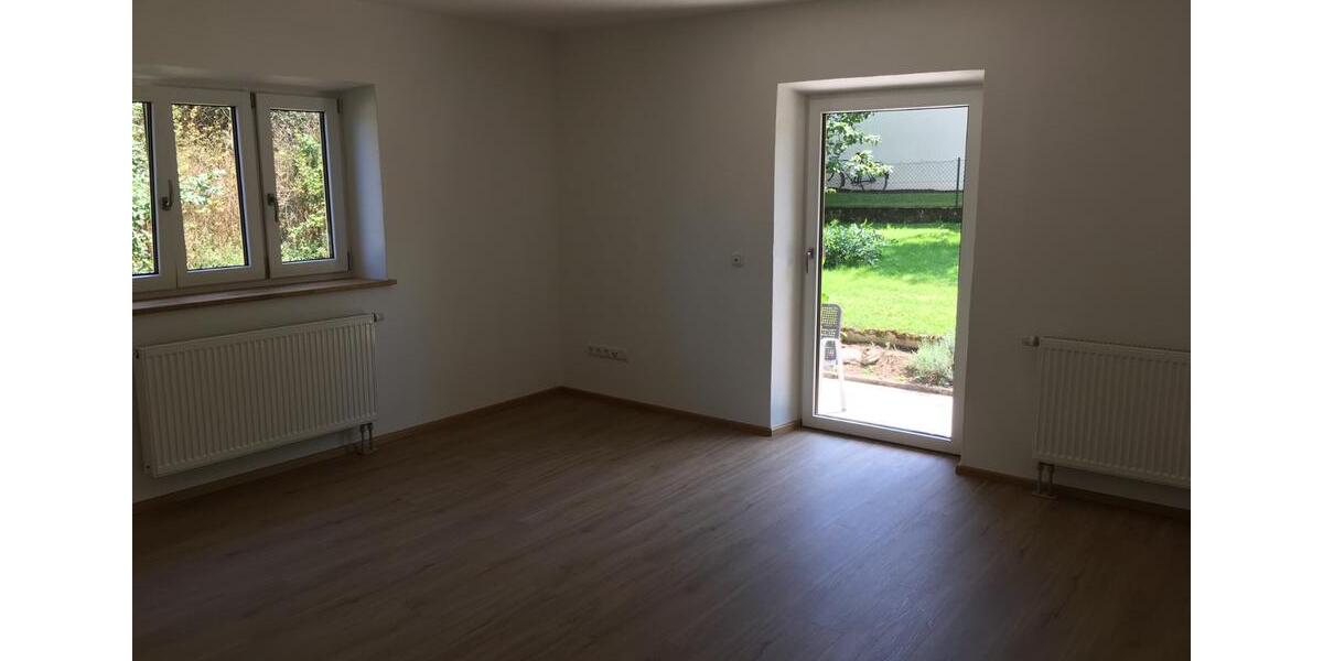 Erdgeschoßwohnung Bad Endorf - 2 Zimmer, 71 m&sup2;, 950&euro; | Angebot:25332282