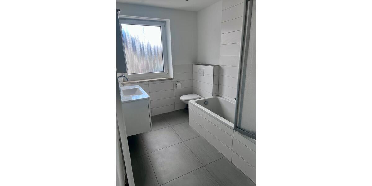 Etagenwohnung Rosenheim Aising - 2 Zimmer, 75 m&sup2;, 1.150&euro; | Angebot:26025711