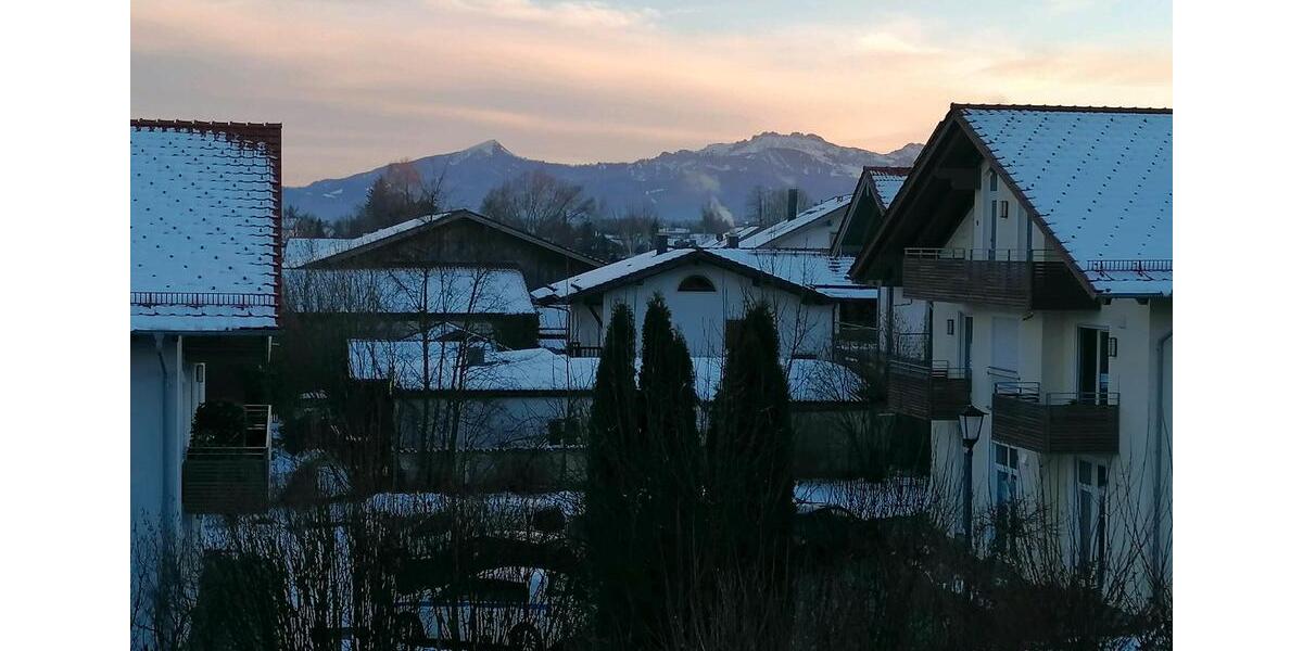 Dachgeschoßwohnung Rosenheim Aising - 2 Zimmer, 84 m&sup2;, 369.000&euro; | Angebot:26121948