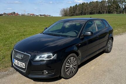 Audi A3 271.400 km 1.800 &euro; Prutting 83134