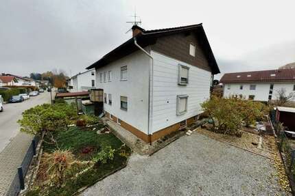 Haus Großkarolinenfeld - 8 Zimmer, 240 m&sup2;, 749.000&euro; | Angebot:24856087