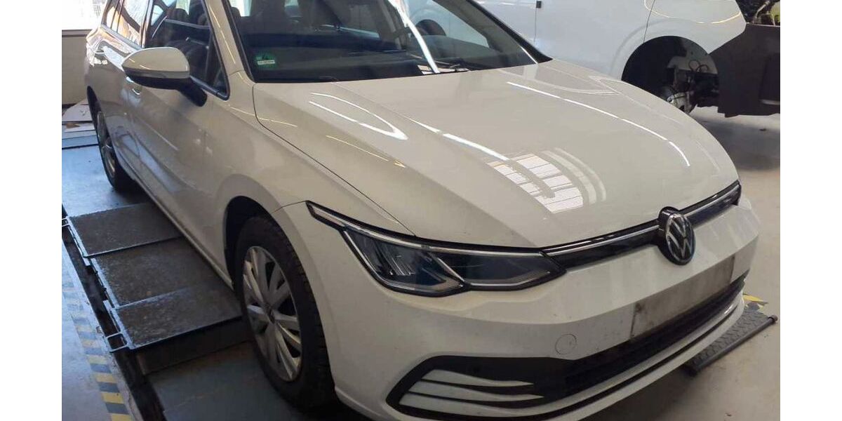 VW Golf 76.028 km 22.290 &euro; Bruckmühl 83052