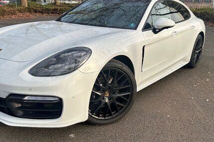 Porsche Panamera 44.000 km 65.900 &euro; Rosenheim 83022