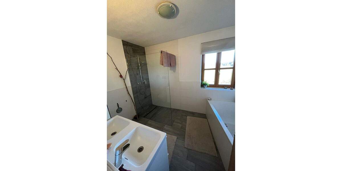 Doppelhaushälfte Tuntenhausen Beyharting - 5 Zimmer, 132 m&sup2;, 715.000&euro; | Angebot:25733315