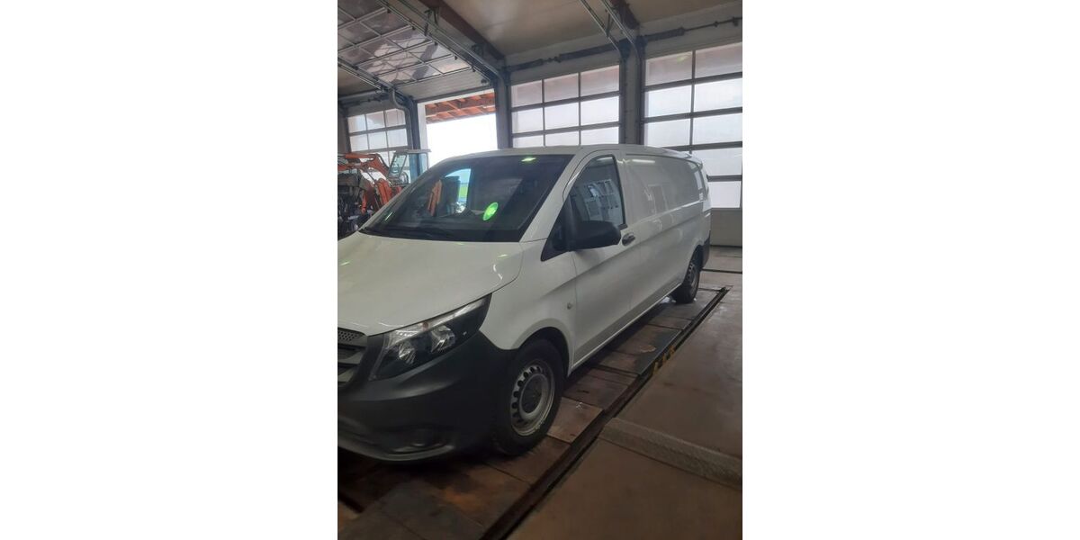 Mercedes-Benz Vito 168.629 km 19.000 &euro; Emmering 83550